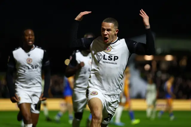 Bromley celebrate