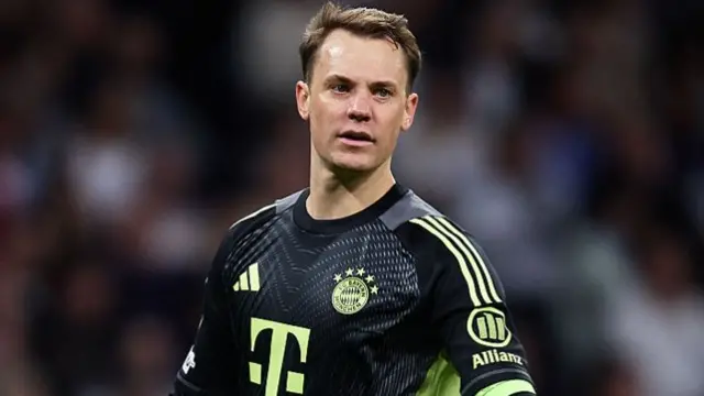 Manuel Neuer in goal against Real Madrid