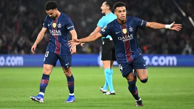 Desire Doue of Paris Saint-Germain celebrates