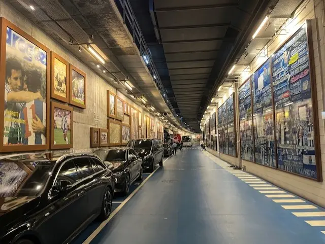 Pictures of Porto FC in the tunnel