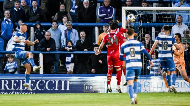 Morton's Curtis Main scores to make it 1-1