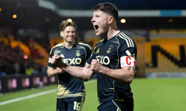 Kevin Nisbet celebrates