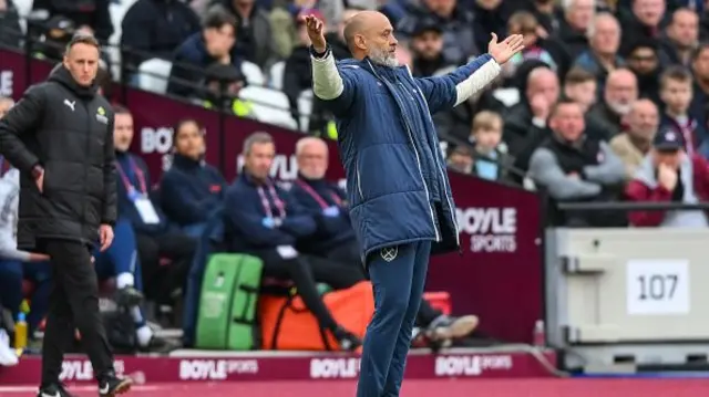 Nuno Espirito Santo, manager of West Ham United, gestures