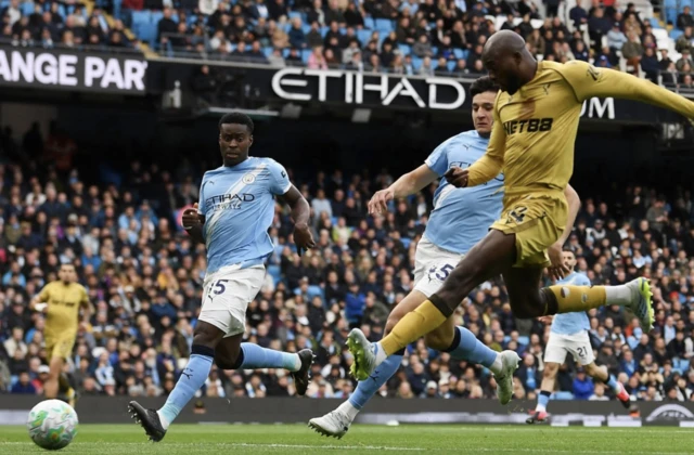 Crystal Palace's Jean-Philippe Mateta shoots at goal