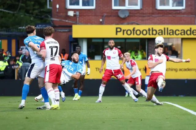 Kyle Wootton scores