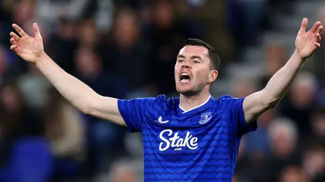Michael Keane of Everton gestures