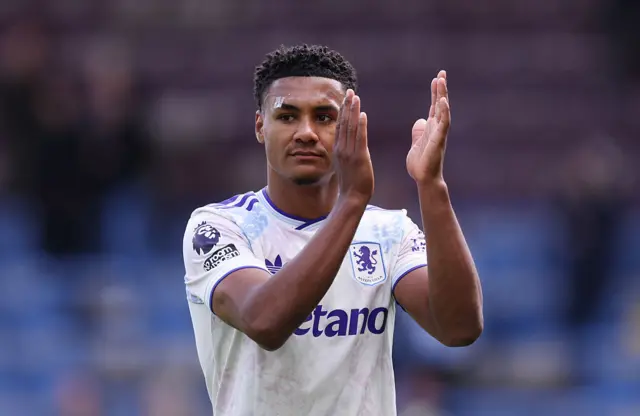 Ollie Watkins applauds Villa fans
