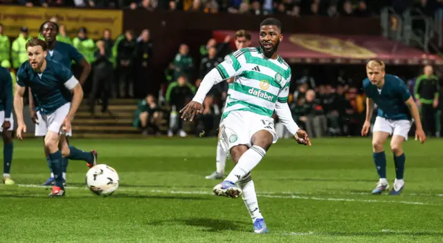 Kelechi Iheanacho scores from the penalty spot