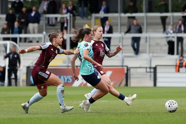 Freya Godfrey scores winner for London City