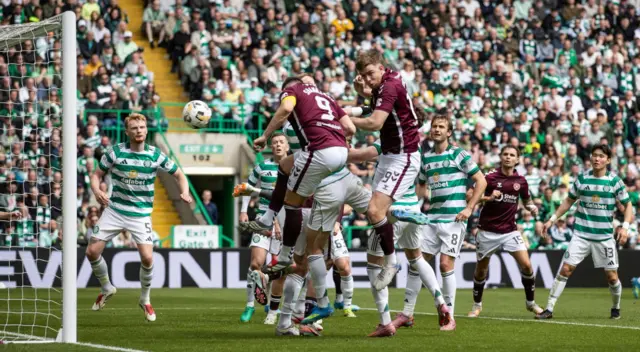 Lawrence Shankland scores for Hearts