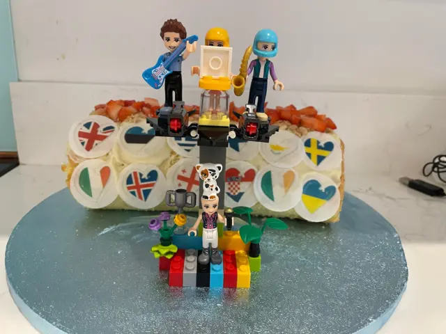 A Lego Eurovision band and cake