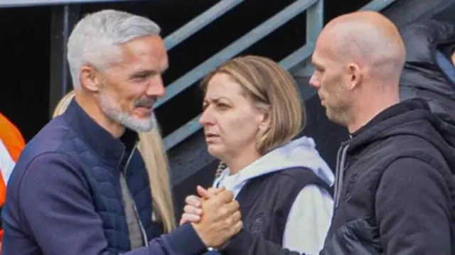 Dundee United manager Jim Goodwin and St Mirren interim manager Craig McLeish