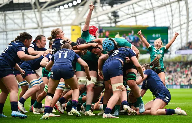 Ireland score try
