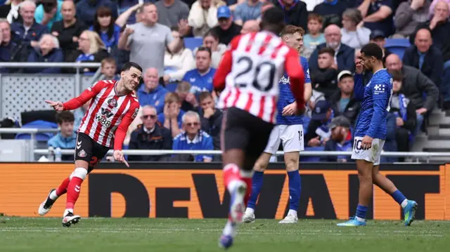 Enzo Le Fee of Sunderland celebrates scoring his team's second goal during the Premier League match between Everton and Sunderland at Hill Dickinson Stadium
