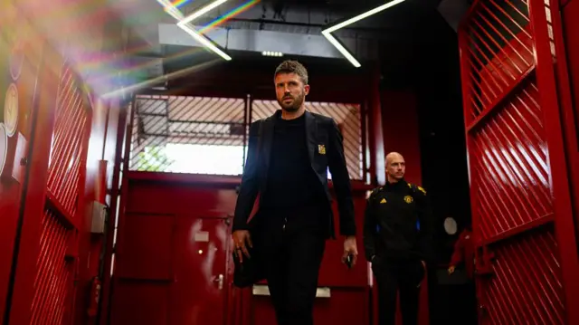 Michael Carrick arriving at Old Trafford