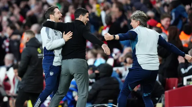 Arteta celebrates with his coaching staff