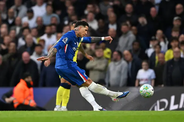 Enzo Fernandez of Chelsea scores his team's first goal
