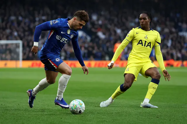 Pedro Neto of Chelsea runs with the ball