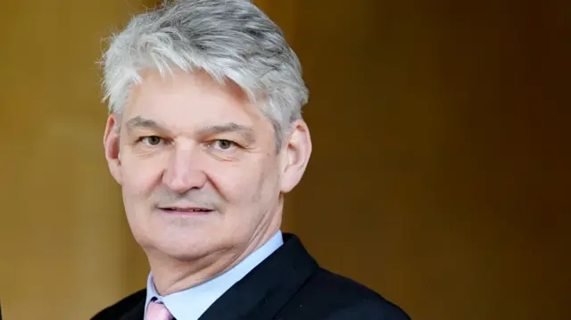 Head and shoulders shot of Sir Stephen Lovegrove