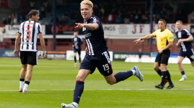 Dundee's Joe Westley celebrates after scoring to make it 1-0