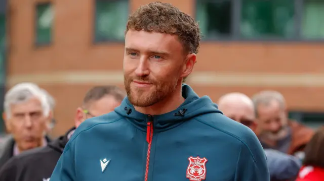 Wrexham's Dan Scarr arrives before the game against Middlesbrough