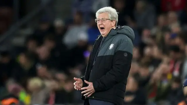 Roy Hodgson shouting on the Bristol City touchline