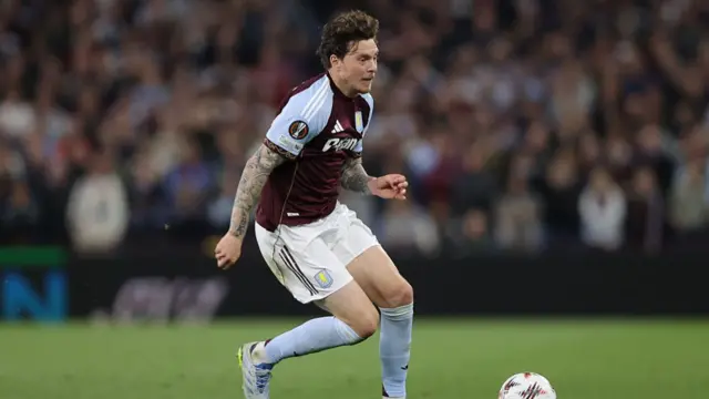 Victor Lindelof of Aston Villa during the UEFA Europa League 2025/26 Semi-Final Second Leg match between Aston Villa FC and Nottingham Forest