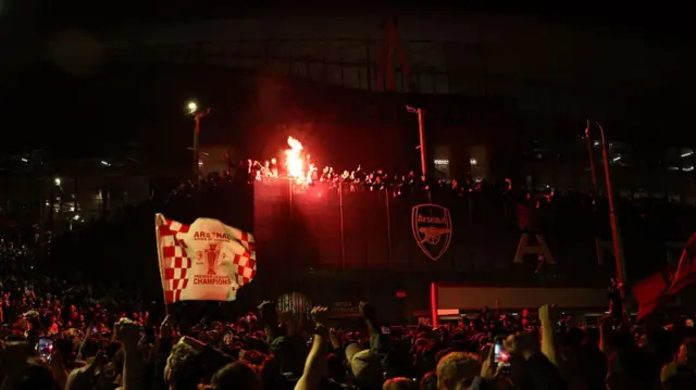 Arsenal fans outside the Emirates
