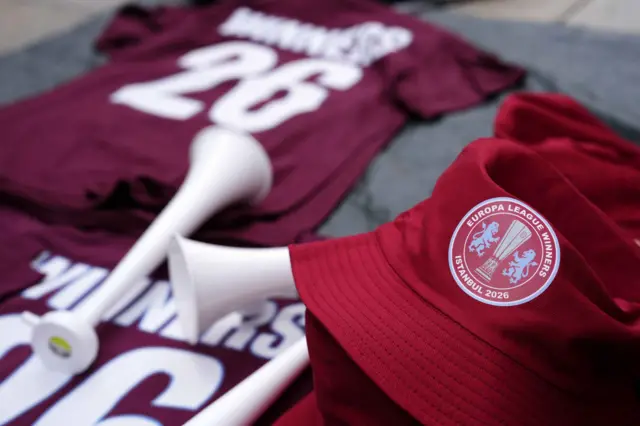Hats, shirts and horns