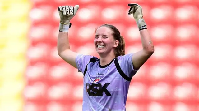 : Sophie Whitehouse of Charlton Athletic celebrate
