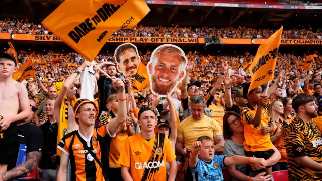Hull fans celebrate