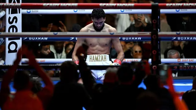 Hamzah Sheeraz celebrates victory