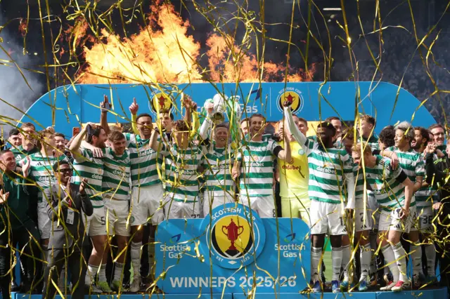 Celtic Scottish Cup trophy lift