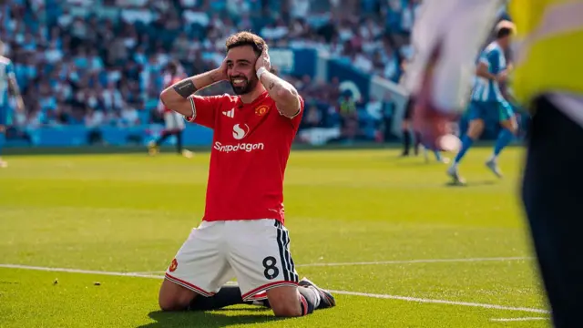 Bruno Fernandes celebrates against Brighton