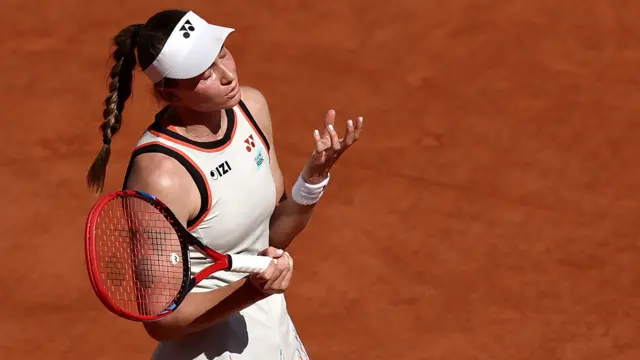 Elena Rybakina looks frustrated