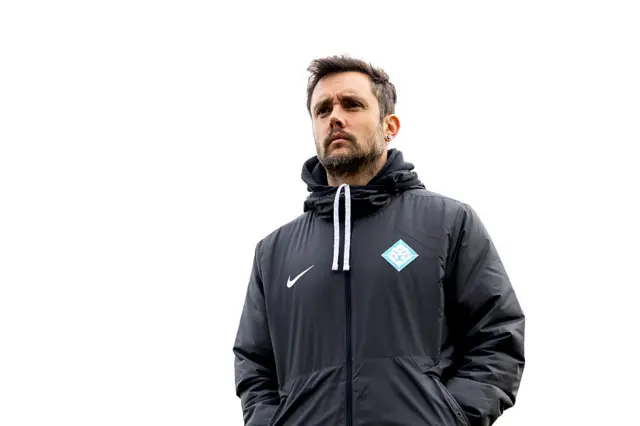 LCL coach