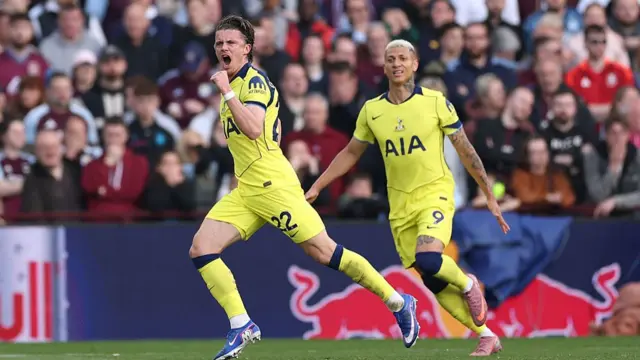Conor Gallagher celebrates his goal
