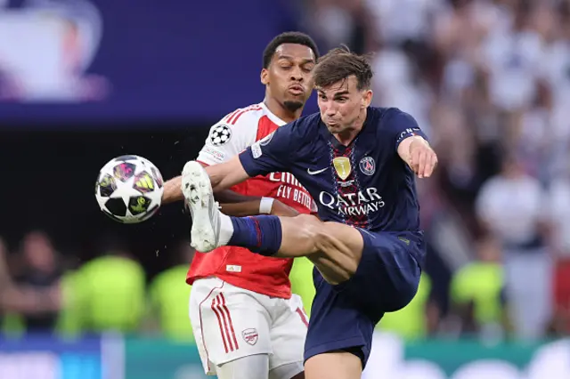 Jurrien Timber of Arsenal and Fabian Ruiz
