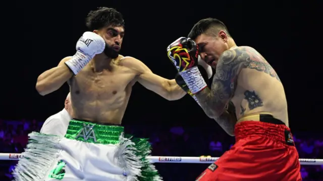 Azim uppercuts Claggett
