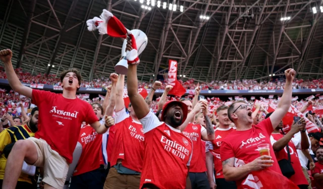 Arsenal fans inside the stadium