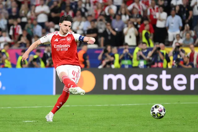 Declan Rice of Arsenal scores