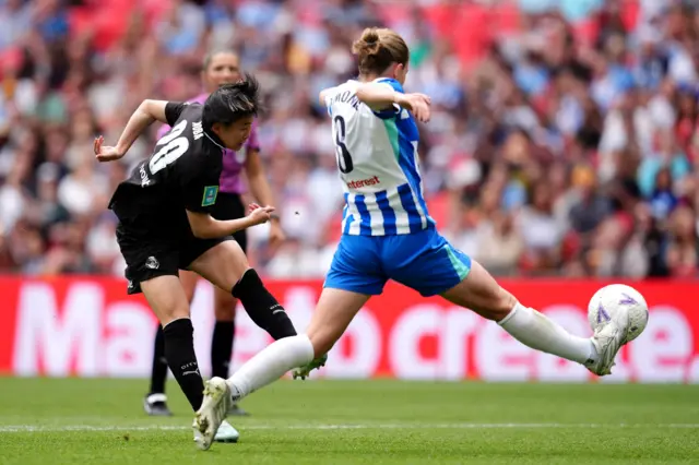 Aoba Fujino scores for Man City