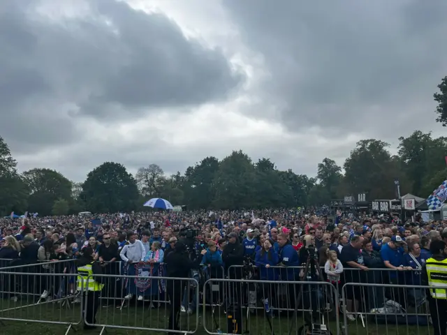Crowds at Christchurch Park.