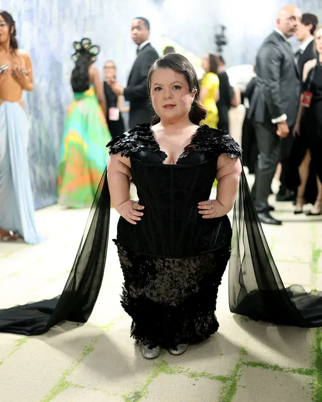 Writer and disability activist Sinéad Burke on the red carpet
