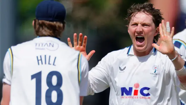 Dom Bess celebrates wicket