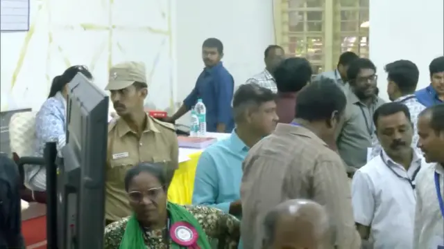 People inside a counting booth in Tamil Nadu