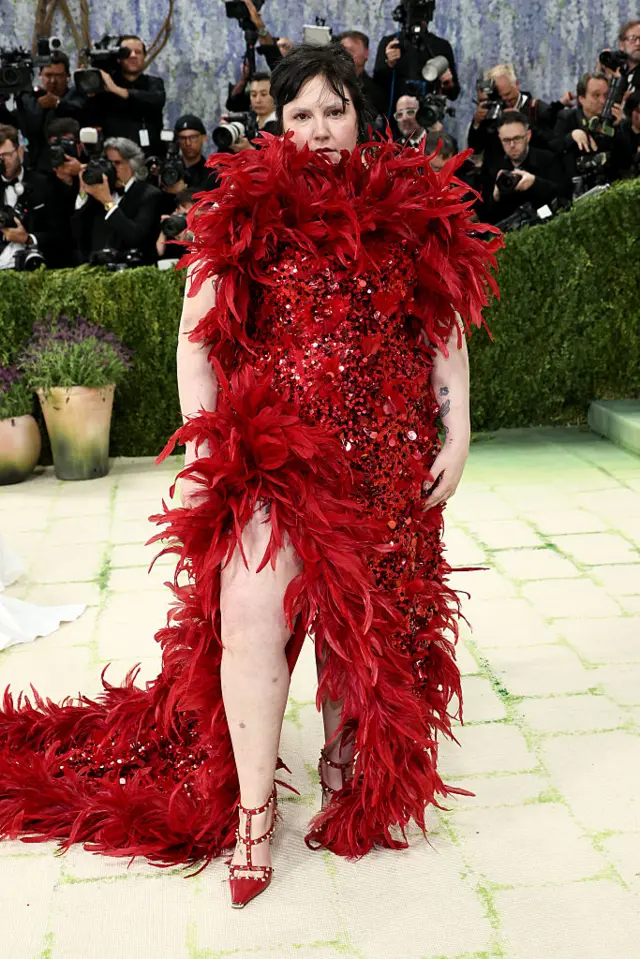 Actress and writer Lena Dunham, a member of the gala host committee, on the red carpet