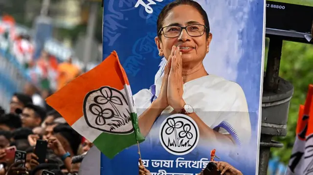 All India Trinamool Congress party attend a rally of Chief Minister of West Bengal Mamata Banerjee ahead of the second phase of the legislative assembly elections in Kolkata on April 27, 2026.