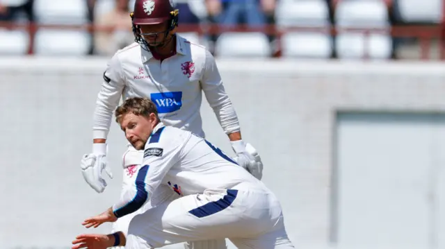 Somerset v Yorkshire match action