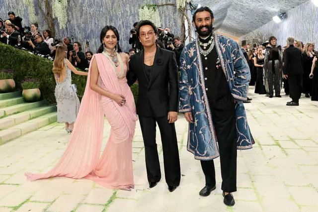 Princess Gauravi Kumari of Jaipur (left), Prabal Gurung, and Maharaja Sawai Padmanabh Singh of Jaipur